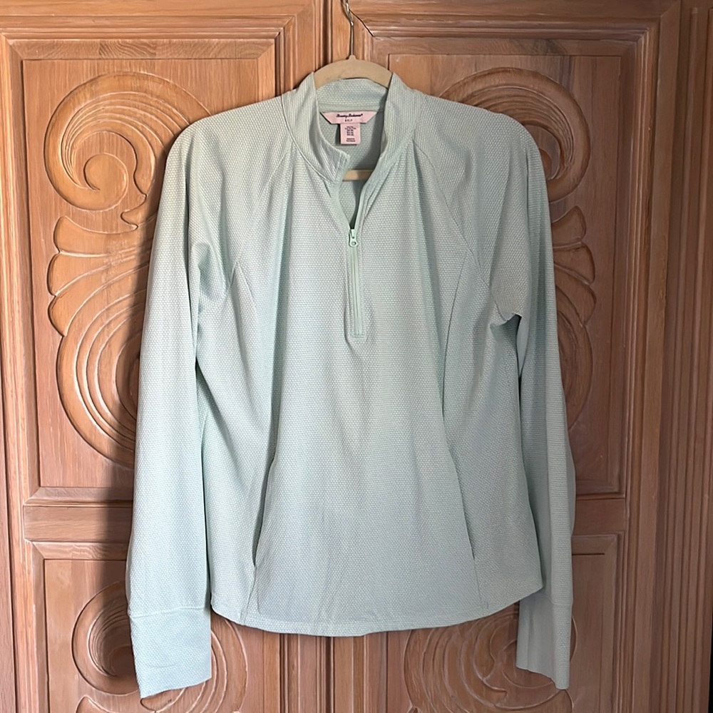 Tommy Bahama golf zip up w pockets . Sz XL . Excellent condition